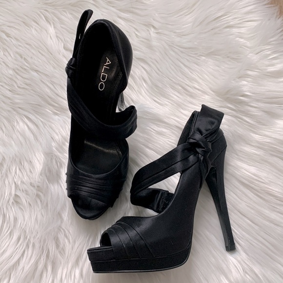 NWOT Aldo Satin Heels - Picture 4 of 6
